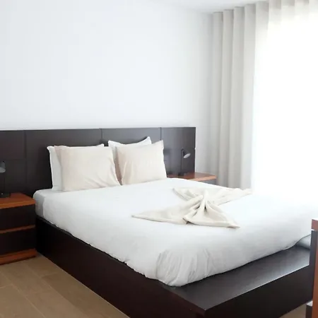 Olive House - 4 Bedrooms Сasa de vacaciones